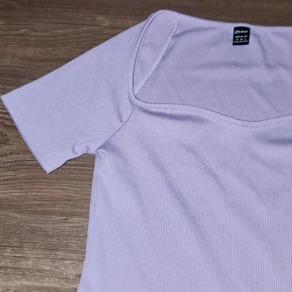 Effordram Ribbed Crop Top - Picture 2 of 3